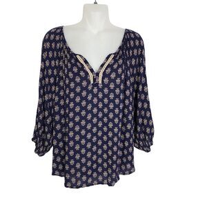 Fun2Fun Womens Blouse Medium Blue Floral 3/4 Sleeve Curved Hem Lattice V Neck